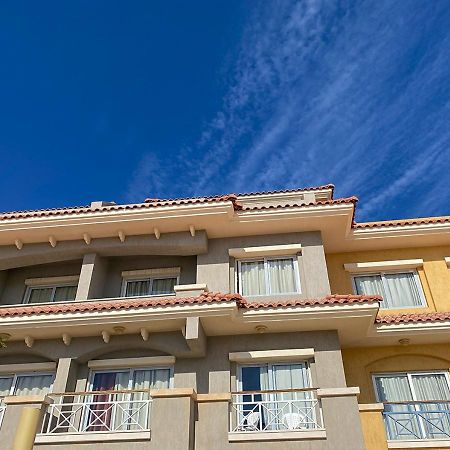 Fully Equipped Apartments Pool & Mountains View In Porto Sharm Resort Luaran gambar