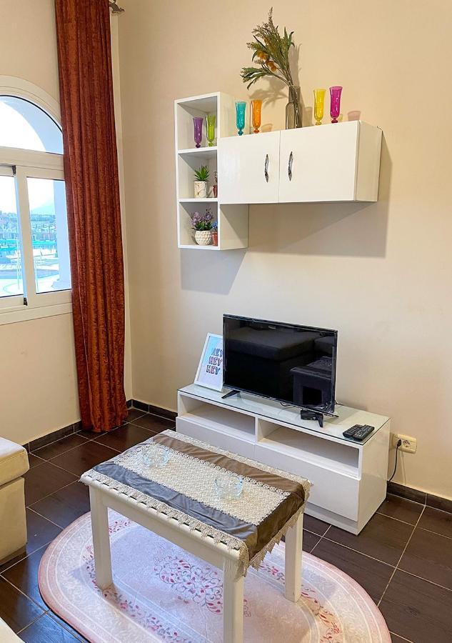 Fully Equipped Apartments Pool & Mountains View In Porto Sharm Resort Luaran gambar